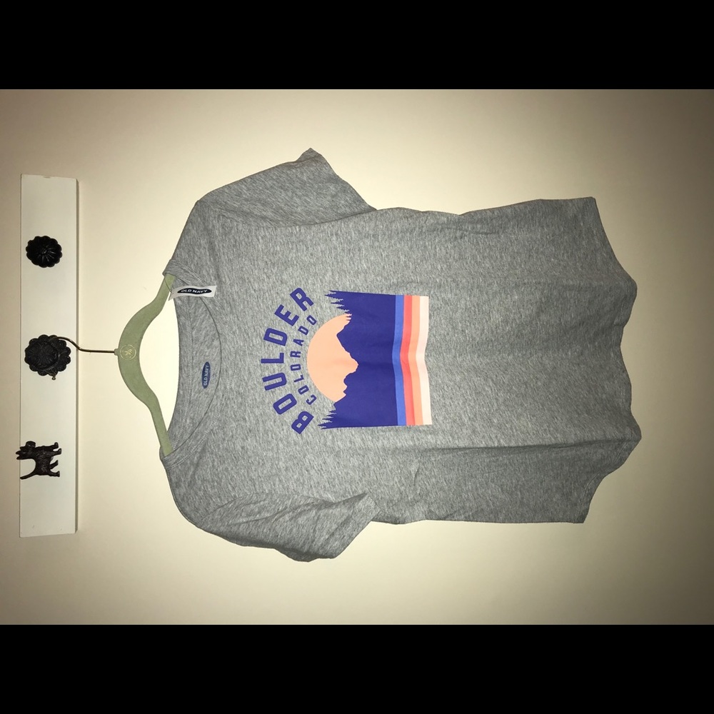 OLD NAVY Boulder Colorado Graphic Tee. NWT